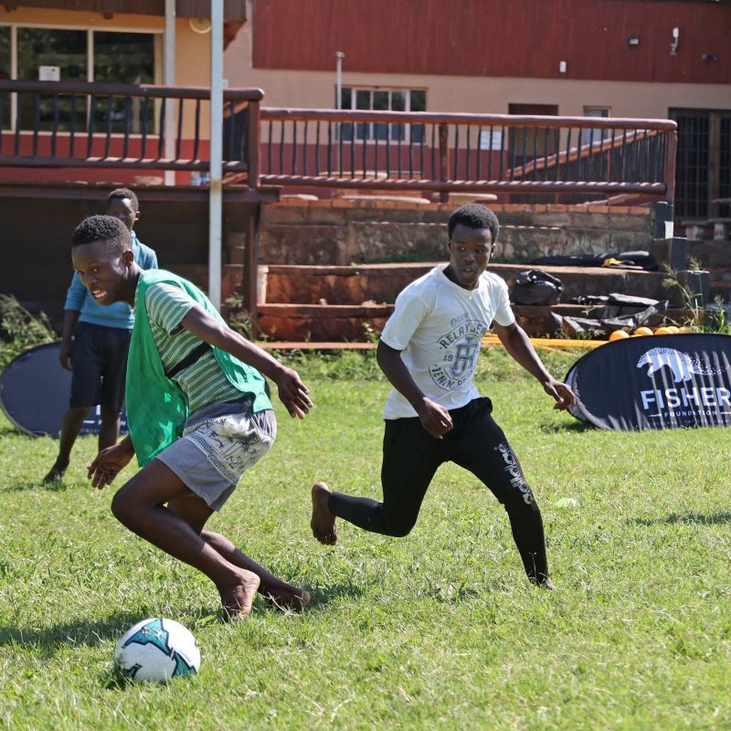 Seventy five children from the Mthekwini community and coaches from the Hluhluwe district attended the Mark Fish Coaching Clinic which was held in conjunction with the borehole activation near the Izintambane School in the Mthekwini community. Former Bafana Bafana Mark Fish oversees the youngsters implementing their skills.